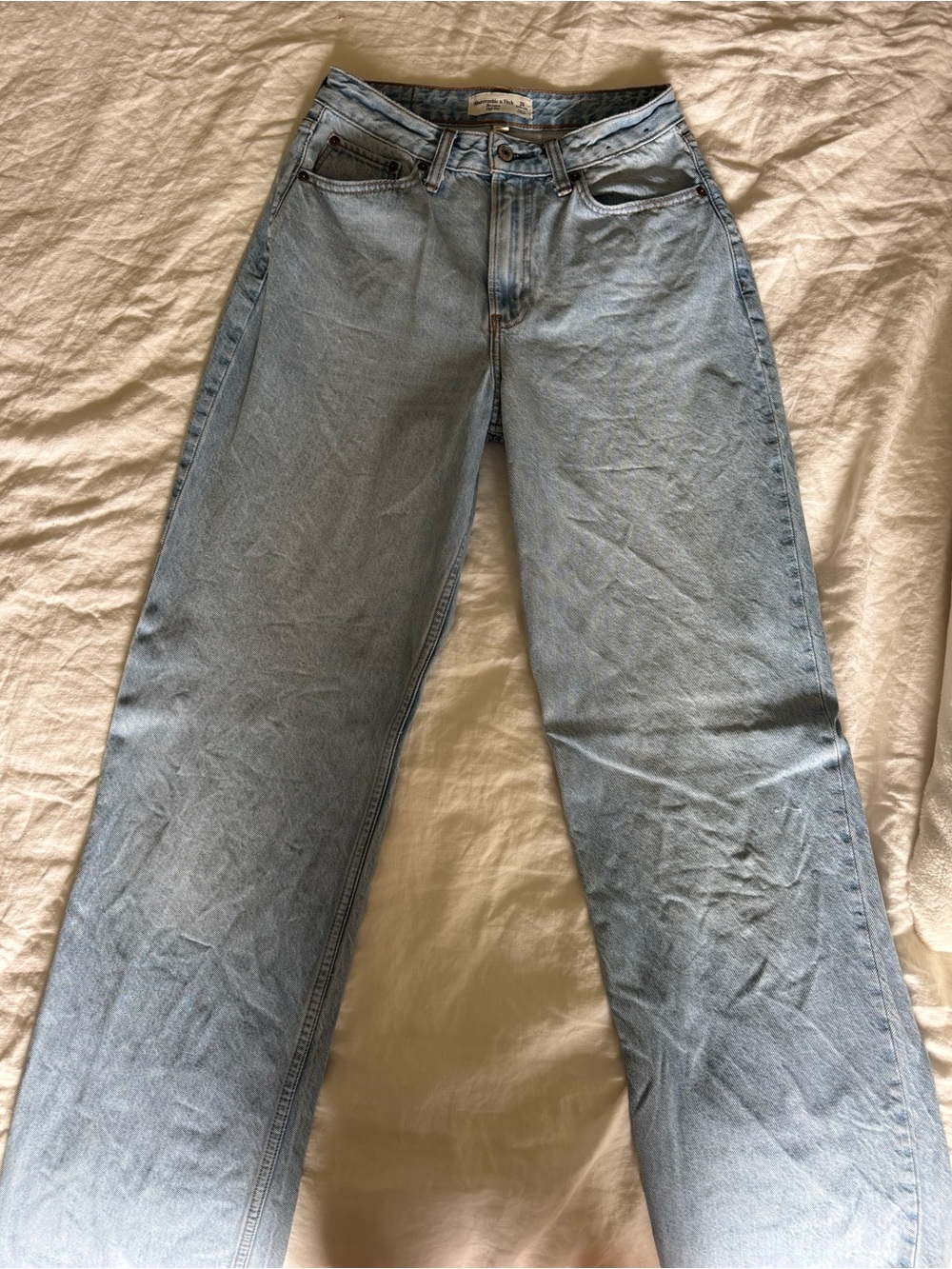 Abercrombie & Fitch Light Blue Curve Love High Rise Loose Jeans